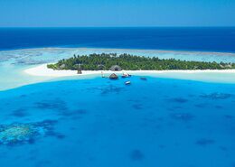 Maldives luxury resort