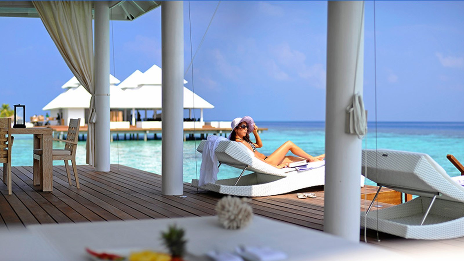 Diamonds Athuruga Maldives Resort